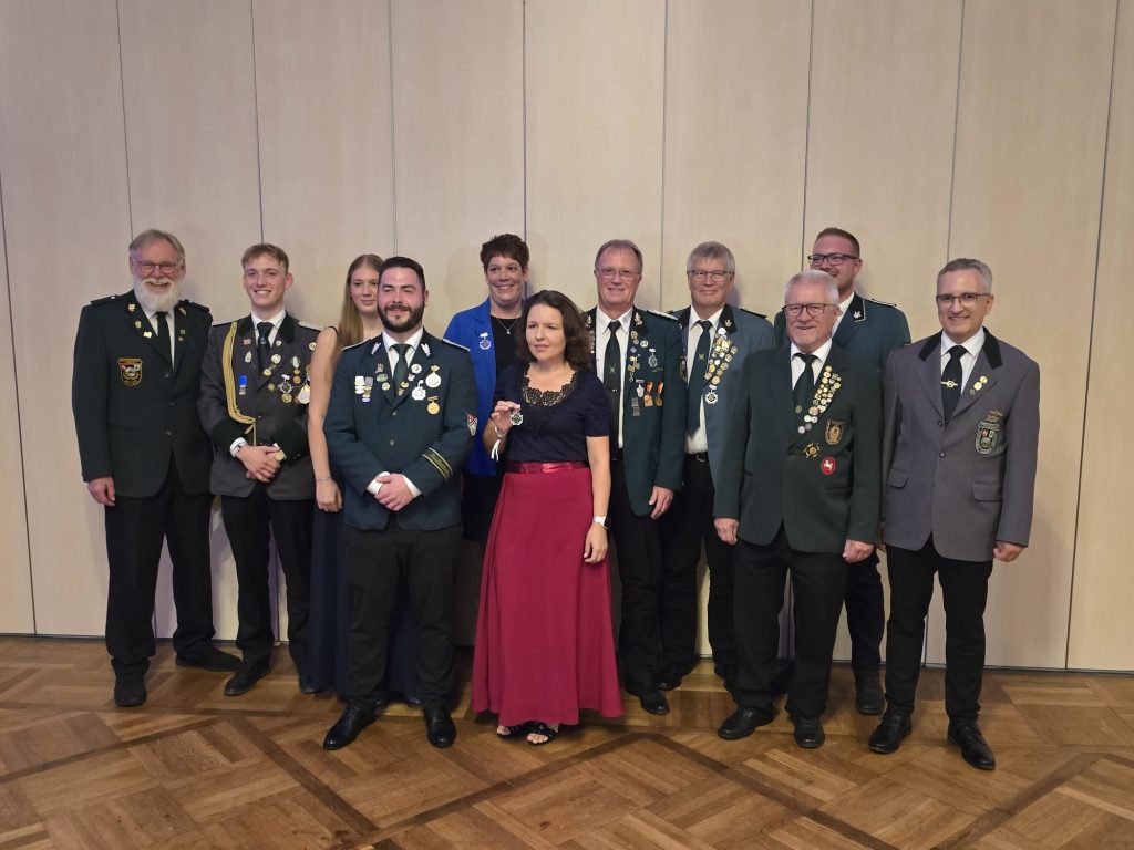 Gruppenfoto der Bezirksköniginnen und Bezirkskönige 2026